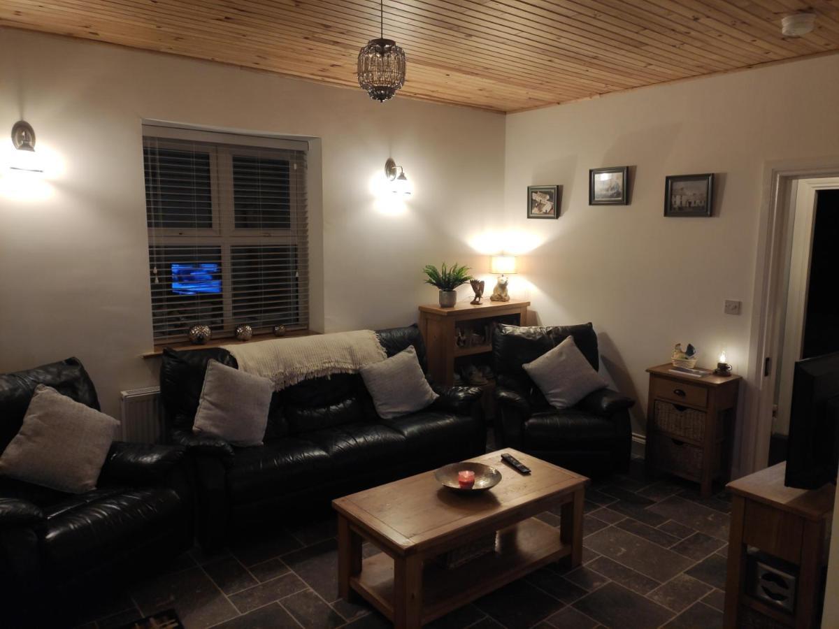 White Barn Cottage Clonmany Esterno foto